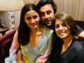 Alia Bhatt and Neetu Kapoor supervise construction work of Krishna Raj Bungalow - Hindi News | Alia Bhatt and Neetu Kapoor supervise construction work of Krishna Raj Bungalow | Latest entertainment News at Lokmattimes.com