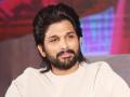Allu Arjun tests positive for COVID-19, actor isolates himself at home - Hindi News | Allu Arjun tests positive for COVID-19, actor isolates himself at home | Latest entertainment News at Lokmattimes.com