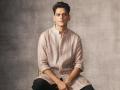 Vijay Varma Opens Up on His Bond With His Mom and Sister; Says, “…That Stigma Was Thrown Out as a Kid Itself” - Hindi News | Vijay Varma Opens Up on His Bond With His Mom and Sister; Says, “…That Stigma Was Thrown Out as a Kid Itself” | Latest entertainment News at Lokmattimes.com