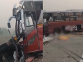 Amravati Bus Accident: One Dead, 16 Injured as Bus Traveling from Pune to Nagpur Collides with Truck on Samruddhi Highway (Watch Video) - Hindi News | Amravati Bus Accident: One Dead, 16 Injured as Bus Traveling from Pune to Nagpur Collides with Truck on Samruddhi Highway (Watch Video) | Latest maharashtra News at Lokmattimes.com