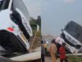Hyderabad-Bapatla Bus Accident: 30 Passengers Evacuated Safely After Vehicle Overturns - Hindi News | Hyderabad-Bapatla Bus Accident: 30 Passengers Evacuated Safely After Vehicle Overturns | Latest national News at Lokmattimes.com