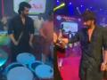 Navratri 2024: Actor Arjun Kapoor Steals the Show with His Dance and Drumming at Thane Garba Celebration Event (Watch Video) - Hindi News | Navratri 2024: Actor Arjun Kapoor Steals the Show with His Dance and Drumming at Thane Garba Celebration Event (Watch Video) | Latest entertainment News at Lokmattimes.com