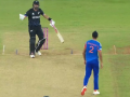 Arshdeep Singh, Daryl Mitchell Involved in Heated On-Field Moment During IND vs NZ T20 World Cup 2026 Final (VIDEO) - Hindi News | Arshdeep Singh, Daryl Mitchell Involved in Heated On-Field Moment During IND vs NZ T20 World Cup 2026 Final (VIDEO) | Latest cricket News at Lokmattimes.com