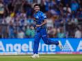 MI vs KKR IPL 2025: Mumbai Indians’ Ashwani Kumar Gets 4 Wickets in Debut Match (Watch Video) - Hindi News | MI vs KKR IPL 2025: Mumbai Indians’ Ashwani Kumar Gets 4 Wickets in Debut Match (Watch Video) | Latest cricket News at Lokmattimes.com