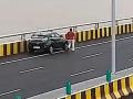 Navi Mumbai: 38-Year-Old Engineer Jumps Off Atal Setu Bridge; Incident Caught on CCTV - Hindi News | Navi Mumbai: 38-Year-Old Engineer Jumps Off Atal Setu Bridge; Incident Caught on CCTV | Latest navi-mumbai News at Lokmattimes.com