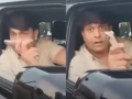 VIDEO: Man Verbally Abuses, Threatens Traffic Police in Chhatrapati Sambhajinagar After Being Stopped for Using VIP Siren, Arrested - Hindi News | VIDEO: Man Verbally Abuses, Threatens Traffic Police in Chhatrapati Sambhajinagar After Being Stopped for Using VIP Siren, Arrested | Latest maharashtra News at Lokmattimes.com