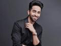 Ayushmann Khurrana slashes his acting fee to Rs 15 crore after consecutive flops - Hindi News | Ayushmann Khurrana slashes his acting fee to Rs 15 crore after consecutive flops | Latest entertainment News at Lokmattimes.com