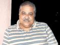 Veteran actor Satish Shah faces racism at UK's Heathrow Airport - Hindi News | Veteran actor Satish Shah faces racism at UK's Heathrow Airport | Latest entertainment News at Lokmattimes.com