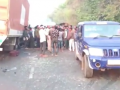 Basti Accident: 5 Killed, 3 Critically Injured As High-Speed Truck Collides With Car in Uttar Pradesh (Watch Video) - Hindi News | Basti Accident: 5 Killed, 3 Critically Injured As High-Speed Truck Collides With Car in Uttar Pradesh (Watch Video) | Latest national News at Lokmattimes.com