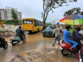 Bengaluru Traffic Update: Police Issue Advisory on Slow Traffic and Waterlogging Due to Cyclone Fengal - Hindi News | Bengaluru Traffic Update: Police Issue Advisory on Slow Traffic and Waterlogging Due to Cyclone Fengal | Latest national News at Lokmattimes.com
