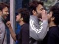 Bigg Boss 17 Nominations Task Turns Chaotic: Vicky Jain and Munawar Faruqui Clash in Intense Face-Off - Hindi News | Bigg Boss 17 Nominations Task Turns Chaotic: Vicky Jain and Munawar Faruqui Clash in Intense Face-Off | Latest entertainment News at Lokmattimes.com