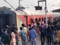 Fire breaks out in AC coach of Pawan Express train in Bihar - Hindi News | Fire breaks out in AC coach of Pawan Express train in Bihar | Latest national News at Lokmattimes.com