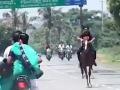 BJP MLA's son violates lockdown rules as he rides a horse on a highway without mask - Hindi News | BJP MLA's son violates lockdown rules as he rides a horse on a highway without mask | Latest social-viral News at Lokmattimes.com