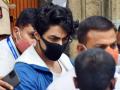 Shah Rukh Khan arranges counselling sessions and medical checkup for Aryan after release from prison - Hindi News | Shah Rukh Khan arranges counselling sessions and medical checkup for Aryan after release from prison | Latest entertainment News at Lokmattimes.com