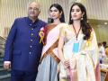 Boney Kapoor, Janhvi and Khushi test negative for Coronavirus - Hindi News | Boney Kapoor, Janhvi and Khushi test negative for Coronavirus | Latest entertainment News at Lokmattimes.com