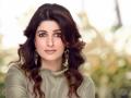Twinkle Khanna Receives All the Love and Support with ‘Mrs Funnybones Returns’, Sparks Frenzy Among Her Readers - Hindi News | Twinkle Khanna Receives All the Love and Support with ‘Mrs Funnybones Returns’, Sparks Frenzy Among Her Readers | Latest entertainment News at Lokmattimes.com