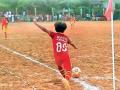 10-year-old zero-degree corner kick boy focused on football only - Hindi News | 10-year-old zero-degree corner kick boy focused on football only | Latest football News at Lokmattimes.com