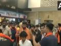 Bajrang Dal 'protests' against ‘Pathaan’ movie in Ahmedabad mall - Hindi News | Bajrang Dal 'protests' against ‘Pathaan’ movie in Ahmedabad mall | Latest entertainment News at Lokmattimes.com