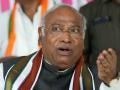 People of Maharashtra will give strong response to BJP for political fraud: Mallikarjun Kharge - Hindi News | People of Maharashtra will give strong response to BJP for political fraud: Mallikarjun Kharge | Latest maharashtra News at Lokmattimes.com