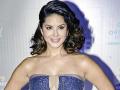 Sunny Leone denies committing money fraud, calls the allegations "hurtful" - Hindi News | Sunny Leone denies committing money fraud, calls the allegations "hurtful" | Latest entertainment News at Lokmattimes.com