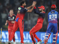 DC vs RCB: Delhi Capitals Register Lowest Powerplay Score in IPL History (VIDEO) - Hindi News | DC vs RCB: Delhi Capitals Register Lowest Powerplay Score in IPL History (VIDEO) | Latest cricket News at Lokmattimes.com