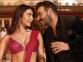 De De Pyaar De 2 Box Office Collection Day 10: Ajay Devgn, Rakul Preet Singh Film Continues Its Steady Run Despite New Releases, Crosses Rs 60 Crore Mark - Hindi News | De De Pyaar De 2 Box Office Collection Day 10: Ajay Devgn, Rakul Preet Singh Film Continues Its Steady Run Despite New Releases, Crosses Rs 60 Crore Mark | Latest entertainment News at Lokmattimes.com