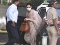 Sushant Singh Rajput case: Deepika Padukone leaves NCB office after 5 hours of interrogation - Hindi News | Sushant Singh Rajput case: Deepika Padukone leaves NCB office after 5 hours of interrogation | Latest entertainment News at Lokmattimes.com