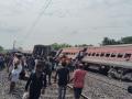 Uttar Pradesh Train Accident: 12 Coaches of Chandigarh-Dibrugarh Express Train Derail in Gonda, Several Feared Trapped - Hindi News | Uttar Pradesh Train Accident: 12 Coaches of Chandigarh-Dibrugarh Express Train Derail in Gonda, Several Feared Trapped | Latest national News at Lokmattimes.com