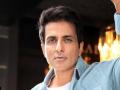 Sonu Sood begins shooting for MTV Roadies Season 18 in South Africa - Hindi News | Sonu Sood begins shooting for MTV Roadies Season 18 in South Africa | Latest entertainment News at Lokmattimes.com