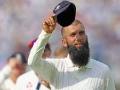 Moeen Ali to come out of Test retirement on Brendon McCullum's advice? - Hindi News | Moeen Ali to come out of Test retirement on Brendon McCullum's advice? | Latest cricket News at Lokmattimes.com