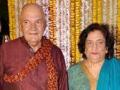Veteran actor Prem Chopra and wife discharged from hospital - Hindi News | Veteran actor Prem Chopra and wife discharged from hospital | Latest entertainment News at Lokmattimes.com