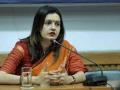Priyanka Chaturvedi extends support to protesting wrestlers at Jantar Mantar - Hindi News | Priyanka Chaturvedi extends support to protesting wrestlers at Jantar Mantar | Latest maharashtra News at Lokmattimes.com