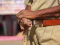 Maharashtra: Cop attacked while arresting thief in Palghar - Hindi News | Maharashtra: Cop attacked while arresting thief in Palghar | Latest maharashtra News at Lokmattimes.com