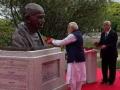 PM Modi unveils Mahatma Gandhi's bust in Hiroshima - Hindi News | PM Modi unveils Mahatma Gandhi's bust in Hiroshima | Latest international News at Lokmattimes.com