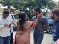 Mumbai: Two civic engineers submits complaint against Geeta Jain for slapping controversy - Hindi News | Mumbai: Two civic engineers submits complaint against Geeta Jain for slapping controversy | Latest maharashtra News at Lokmattimes.com