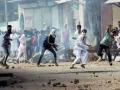 Akola: Clash between 2 groups leads to stone pelting, 14 booked for rioting - Hindi News | Akola: Clash between 2 groups leads to stone pelting, 14 booked for rioting | Latest maharashtra News at Lokmattimes.com