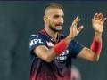 RCB pacer Harshal Patel leaves IPL bio-bubble after his sister's death - Hindi News | RCB pacer Harshal Patel leaves IPL bio-bubble after his sister's death | Latest cricket News at Lokmattimes.com