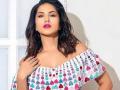 Sunny Leone denied entry in Bangladesh by Islamic groups? - Hindi News | Sunny Leone denied entry in Bangladesh by Islamic groups? | Latest entertainment News at Lokmattimes.com