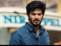 Dulquer Salmaan violates traffic rules while driving his luxury car Porsche - Hindi News | Dulquer Salmaan violates traffic rules while driving his luxury car Porsche | Latest entertainment News at Lokmattimes.com