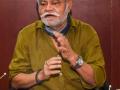 “At NSD, We Learned by Watching Irrfan Khan”: Sanjay Mishra Gets Emotional Recalling His Gurus During Vadh 2 Promotions - Hindi News | “At NSD, We Learned by Watching Irrfan Khan”: Sanjay Mishra Gets Emotional Recalling His Gurus During Vadh 2 Promotions | Latest entertainment News at Lokmattimes.com