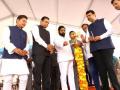 Maharashtra CM Eknath Shinde and deputy CM Devendra Fadnavis launch Rs 2,000 crore worth development work in Maharashtra - Hindi News | Maharashtra CM Eknath Shinde and deputy CM Devendra Fadnavis launch Rs 2,000 crore worth development work in Maharashtra | Latest maharashtra News at Lokmattimes.com
