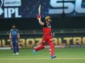 Royal Challengers hold their nerve to beat Mumbai Indians in super over - Hindi News | Royal Challengers hold their nerve to beat Mumbai Indians in super over | Latest cricket News at Lokmattimes.com