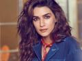 Kriti Sanon slams media for 'insensitive' media coverage of Sidharth Shukla’s death - Hindi News | Kriti Sanon slams media for 'insensitive' media coverage of Sidharth Shukla’s death | Latest entertainment News at Lokmattimes.com