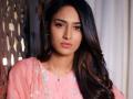Erica Fernandes and her mother test positive for COVID-19, actress urges fans to be cautious of 'home testing kits' - Hindi News | Erica Fernandes and her mother test positive for COVID-19, actress urges fans to be cautious of 'home testing kits' | Latest entertainment News at Lokmattimes.com