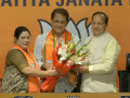 Actor Arun Govil of Ramayan fame joins BJP ahead of Assembly Elections - Hindi News | Actor Arun Govil of Ramayan fame joins BJP ahead of Assembly Elections | Latest national News at Lokmattimes.com