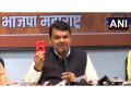 Fadnavis: "I have 6.3 GB data of info of alleged transfer posting racket of IPS & non-IPS officers - Hindi News | Fadnavis: "I have 6.3 GB data of info of alleged transfer posting racket of IPS & non-IPS officers | Latest maharashtra News at Lokmattimes.com