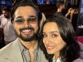 Taaza Khabar Season 2: Bollywood's Favourite ‘Stree’ Shraddha Kapoor Cheers for Her Favourite ‘Human’ Bhuvan Bam - Hindi News | Taaza Khabar Season 2: Bollywood's Favourite ‘Stree’ Shraddha Kapoor Cheers for Her Favourite ‘Human’ Bhuvan Bam | Latest entertainment News at Lokmattimes.com
