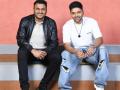 Guru Randhawa Signs Landmark Deal with Warner Music India, Announces His Album Without Prejudice - Hindi News | Guru Randhawa Signs Landmark Deal with Warner Music India, Announces His Album Without Prejudice | Latest entertainment News at Lokmattimes.com