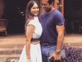 It's official! Leander Paes confirms dating actress Kim Sharma - Hindi News | It's official! Leander Paes confirms dating actress Kim Sharma | Latest tennis News at Lokmattimes.com