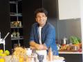 Michelin Star Chef Vikas Khanna Releases ‘Pinky Ka Basta’ With EkDesh: A Thought-Provoking Short Film - Hindi News | Michelin Star Chef Vikas Khanna Releases ‘Pinky Ka Basta’ With EkDesh: A Thought-Provoking Short Film | Latest entertainment News at Lokmattimes.com